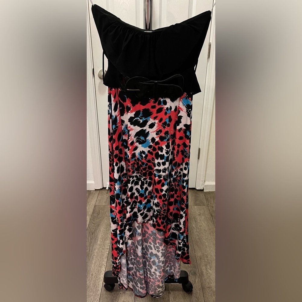 Codigo Y2K Strapless Belted Asymmetrical Dress Women’s Medium